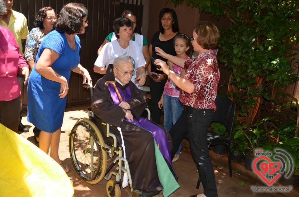 Missa em ação de graças pelos 100 anos do Frei Mateus