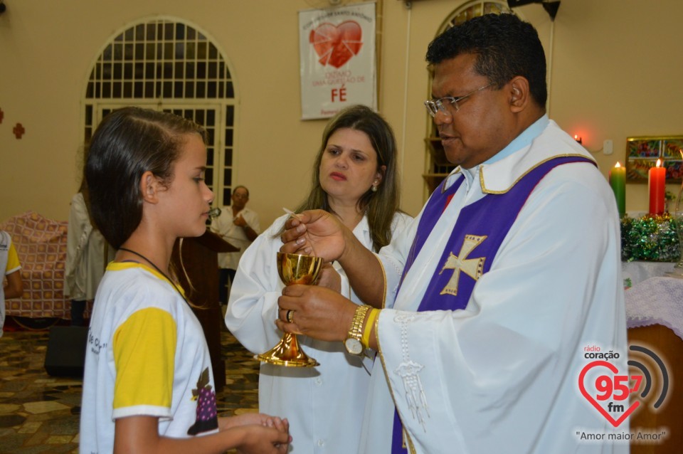 Primeira comunhão na Comunidade Santo Antônio