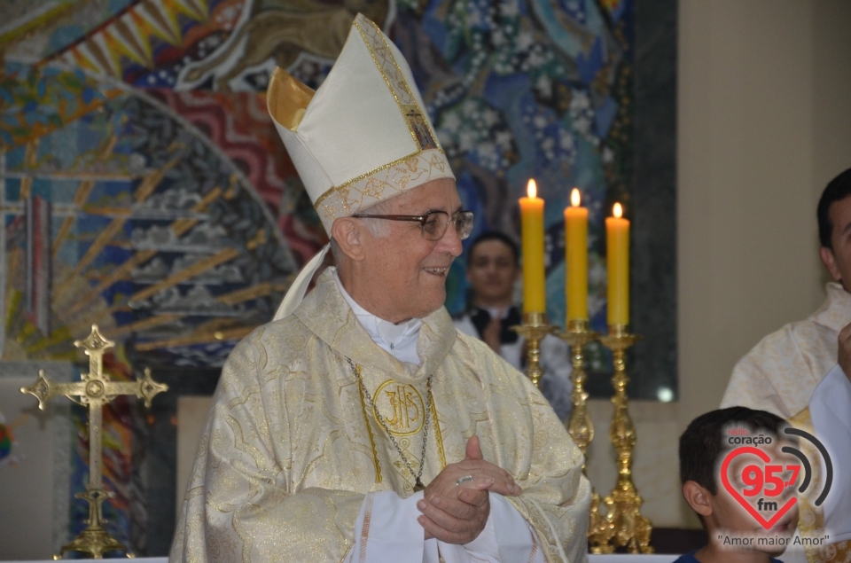 Domingo da Ressurreição na Catedral e 15 anos de Ordenação Episcopal de Dom Redovino