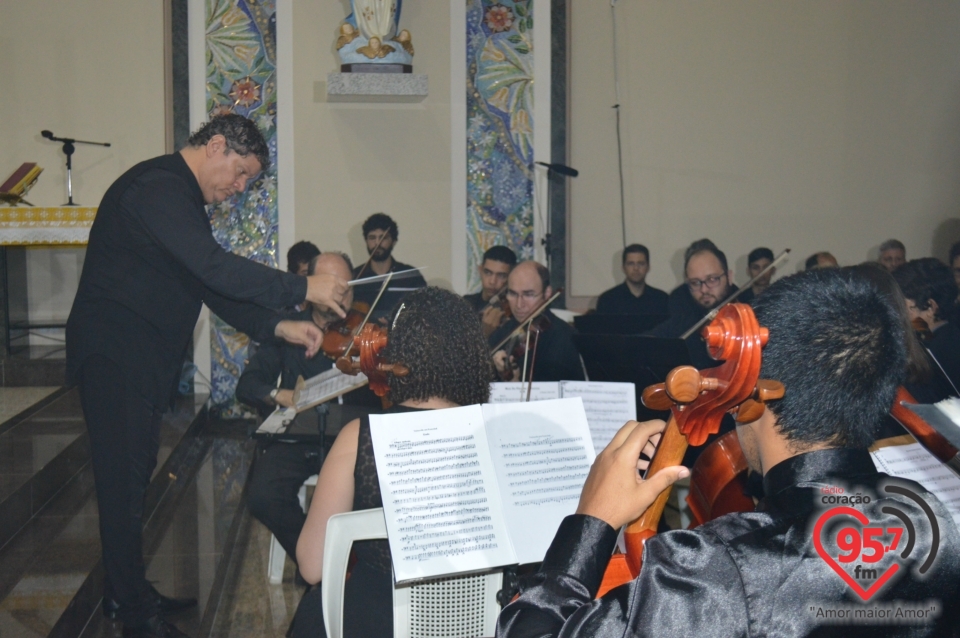 Coral Luther King se apresenta na Catedral de Dourados