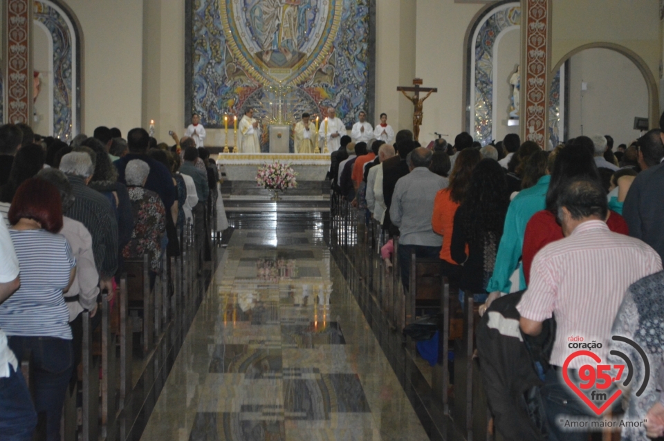 Coral Luther King se apresenta na Catedral de Dourados