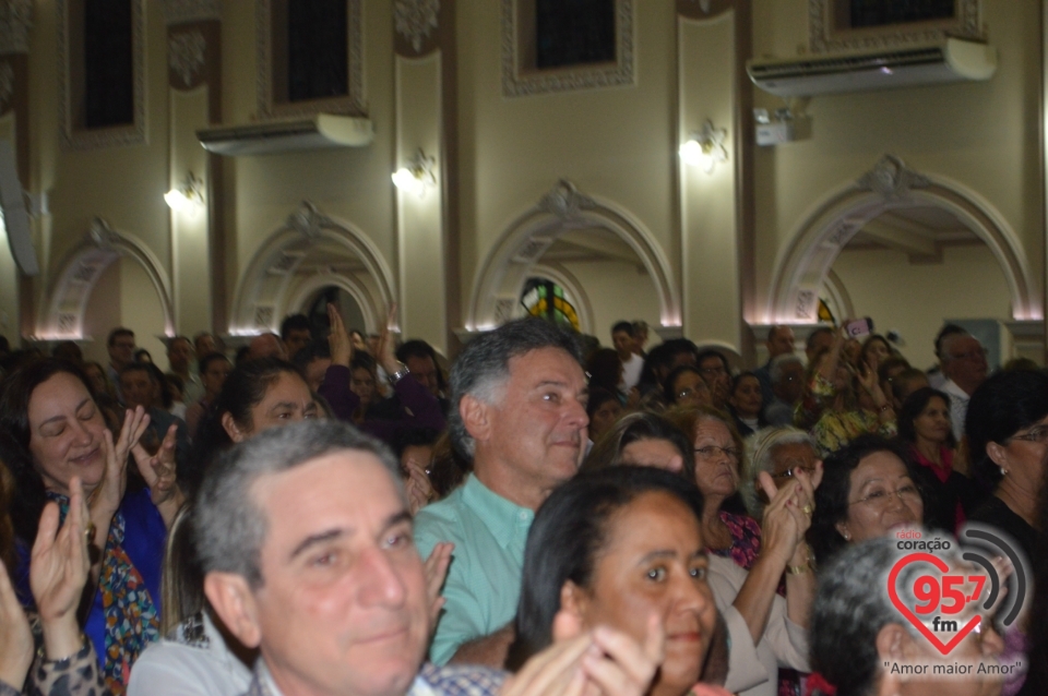 Coral Luther King se apresenta na Catedral de Dourados