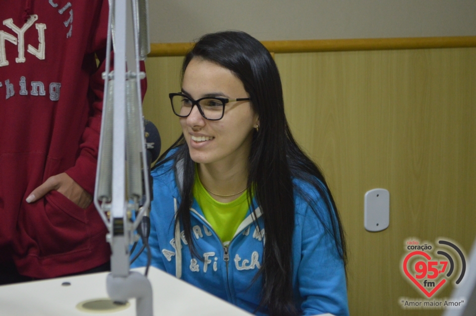 Participantes do 28º Decolores dão testemunho na Rádio Coração