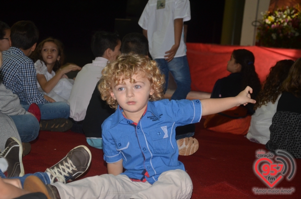 Encontro do 'Caminho Neocatecumenal' na escola Imaculada