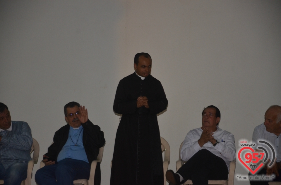 Encontro do 'Caminho Neocatecumenal' na escola Imaculada