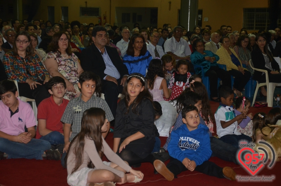 Encontro do 'Caminho Neocatecumenal' na escola Imaculada