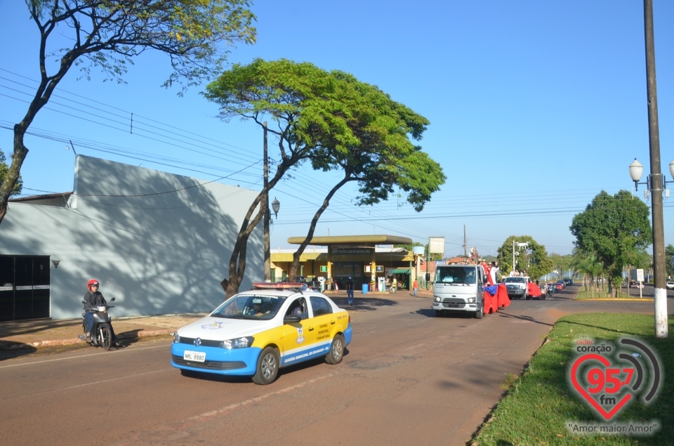 Carreata de São Cristóvão reúne mais de 2 mil veículos em Dourados