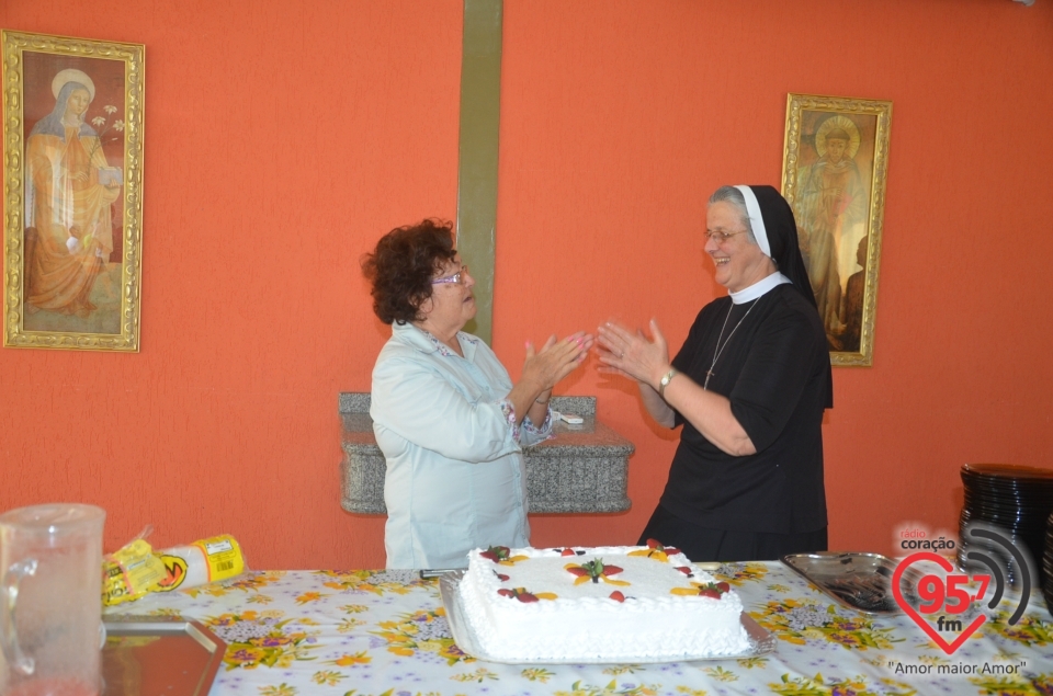 Missa e bolo marcam aniversário da Ir.Clarice Mari Romagna