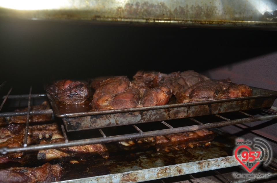 Missa bíblica e comidas típicas marcam o sábado da Catedral