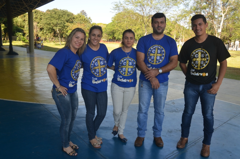 Retiro da 'Missão Enchei-vos' no EIC reúne centenas de pessoas