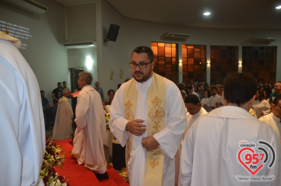 Pe. Leão Pedro : 10 anos de ordenação sacerdotal