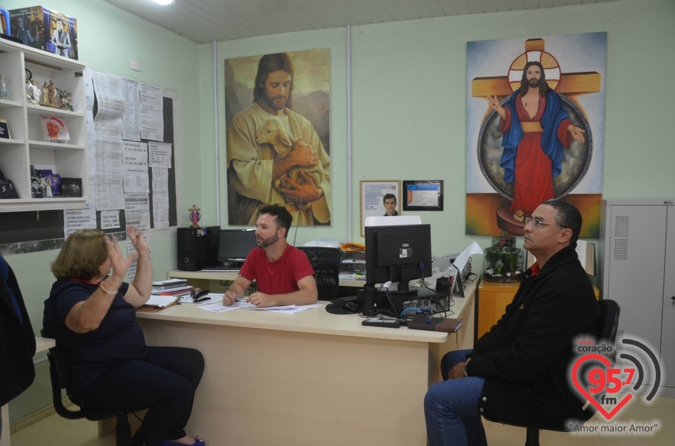 Rádio Coração visita Rádio e TV Evangelizar em Curitiba
