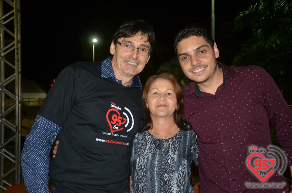 Show de Jorge Pai e Jorge Filho na praça Antônio João