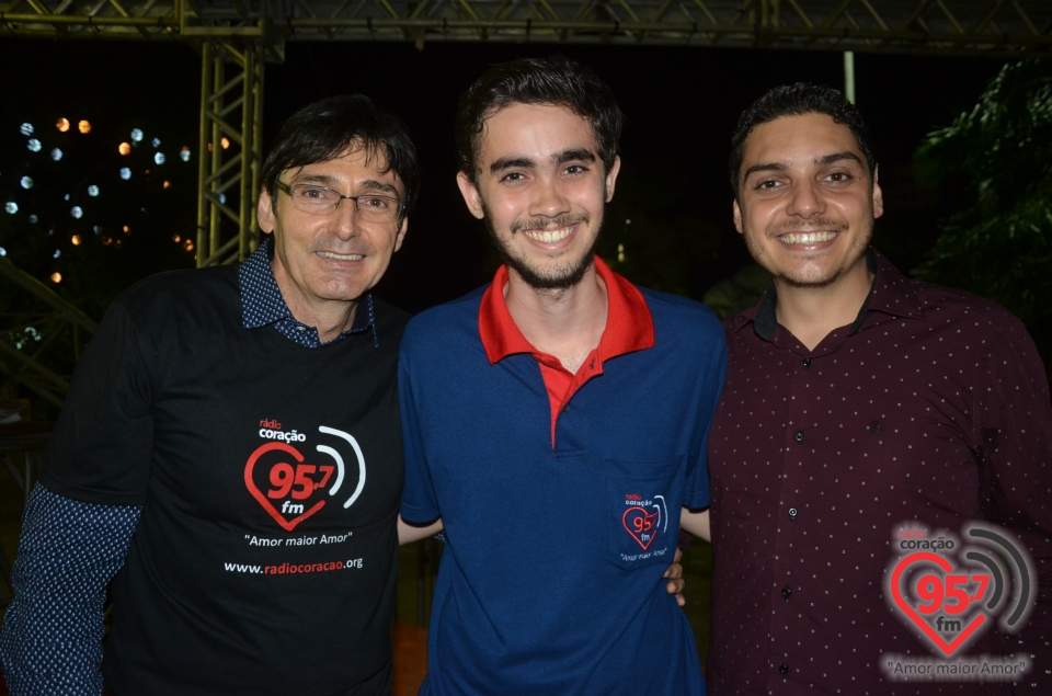 Show de Jorge Pai e Jorge Filho na praça Antônio João