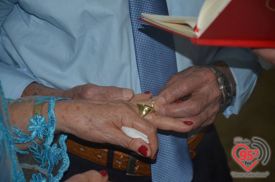 Celebração dos 60 anos de união matrimonial do casal Eugênia e Luciano Ortiz