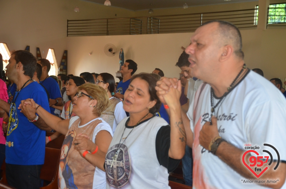 Celina Borges ministra retiro do Enchei-Vos em Dourados