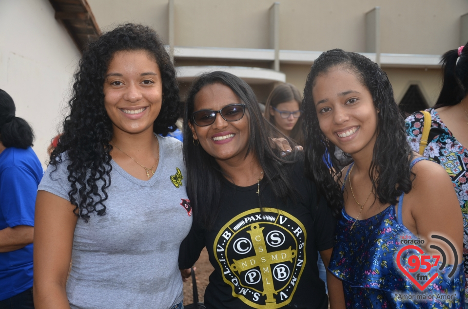 Celina Borges ministra retiro do Enchei-Vos em Dourados
