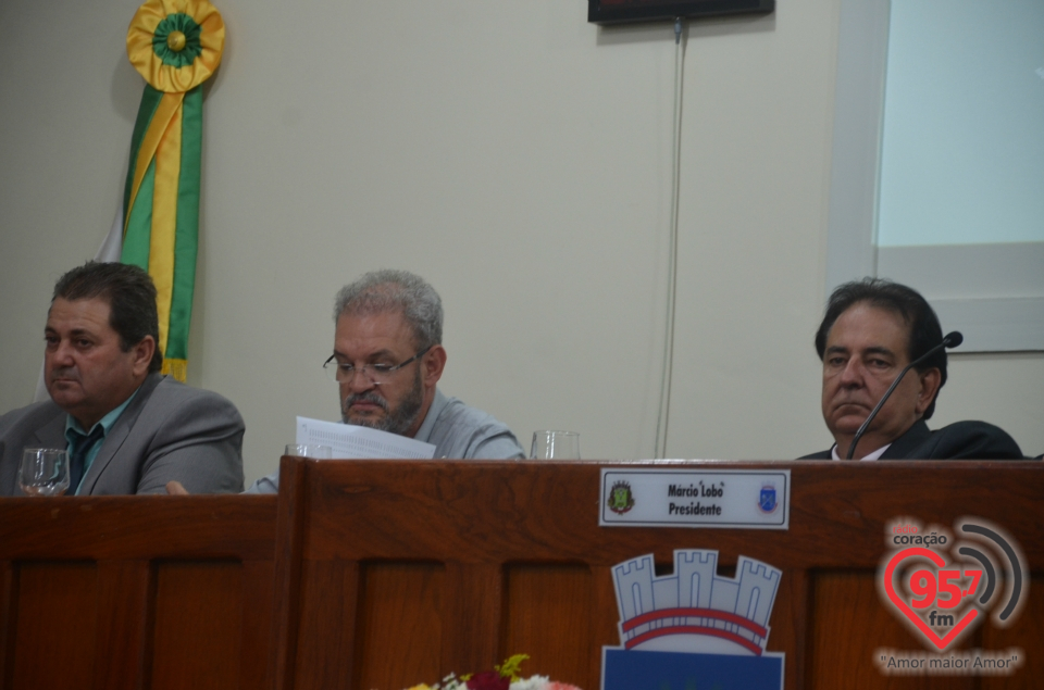 Sessão solene marca abertura dos trabalhos da câmara de Itaporã em 2017