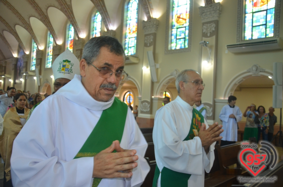 Missa e almoço em comemoração pelo 1 ano de Episcopado de Dom Henrique