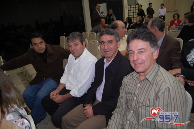 Posse do novo presidente da ACED Dourados Posse do novo presidente da ACED Dourados