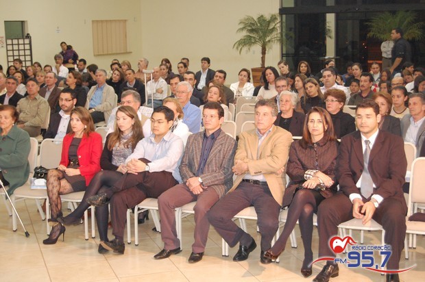 Posse do novo presidente da ACED Dourados Posse do novo presidente da ACED Dourados