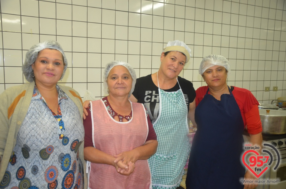 Costelão dançante no distrito do Bocajá