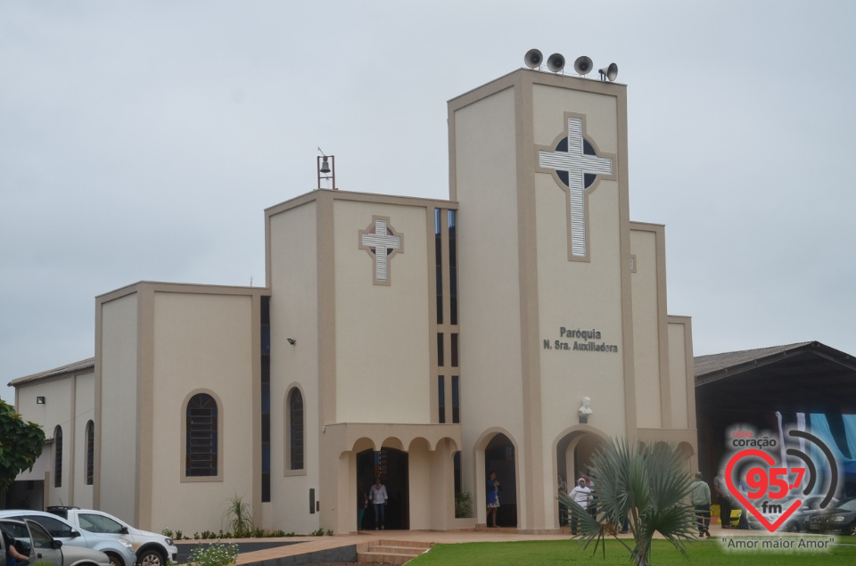 Missa da padroeira de Indápolis, Nossa Senhora Auxiliadora