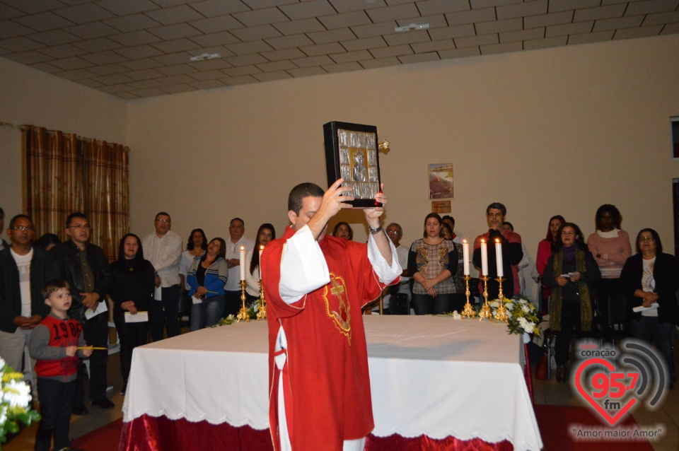 Fiéis realizam Vigília de Pentecostes da São José Operário até a Cristo Redentor