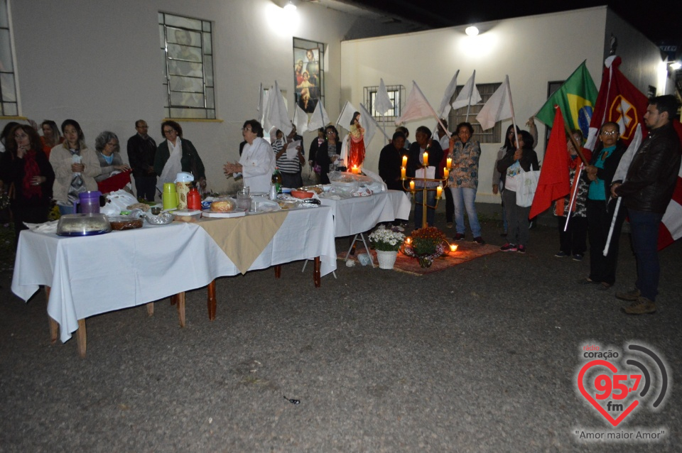 Fiéis realizam Vigília de Pentecostes da São José Operário até a Cristo Redentor