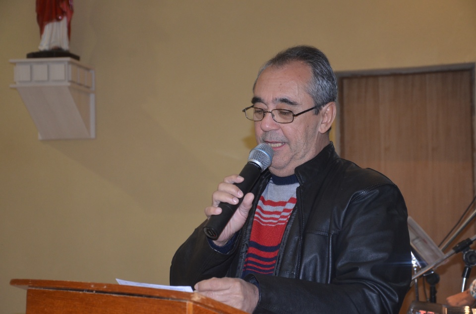 N.Sra. Santíssima Trindade - Missa com coroação e festejos juninos