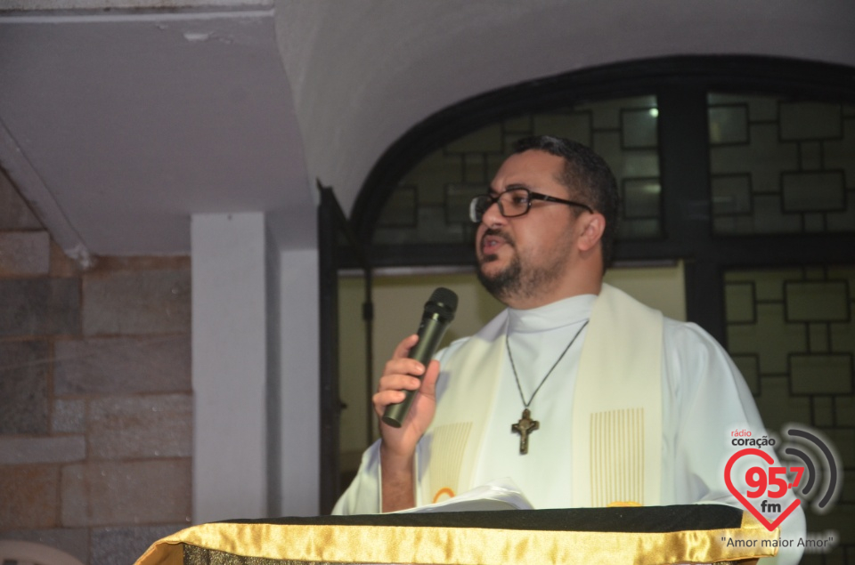 Multidão acompanha celebração de Corpus Christi na Catedral