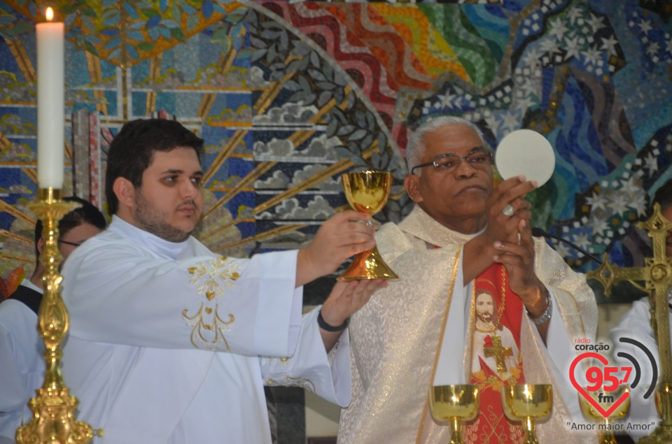 Bispo preside solenidade do Sagrado Coração de Jesus na Catedral