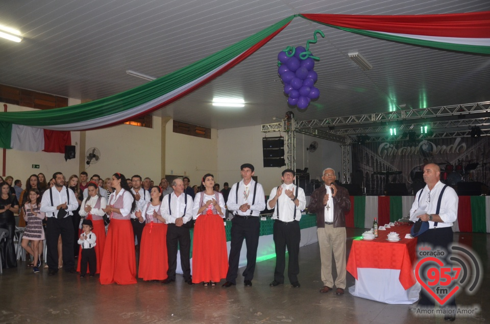 Dom Henrique prestigia 14° Jantar Italiano de Laguna Carapã