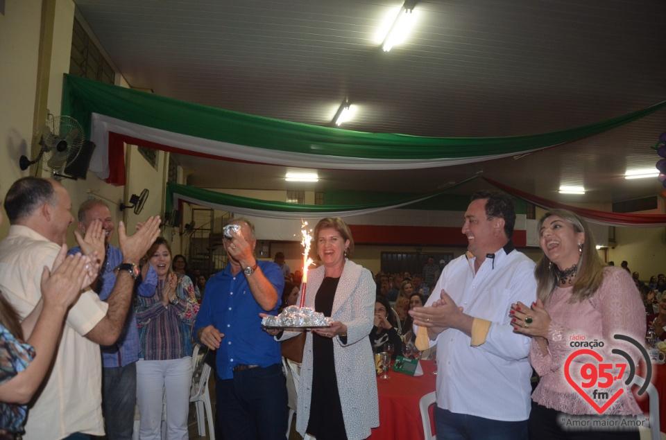 Dom Henrique prestigia 14° Jantar Italiano de Laguna Carapã
