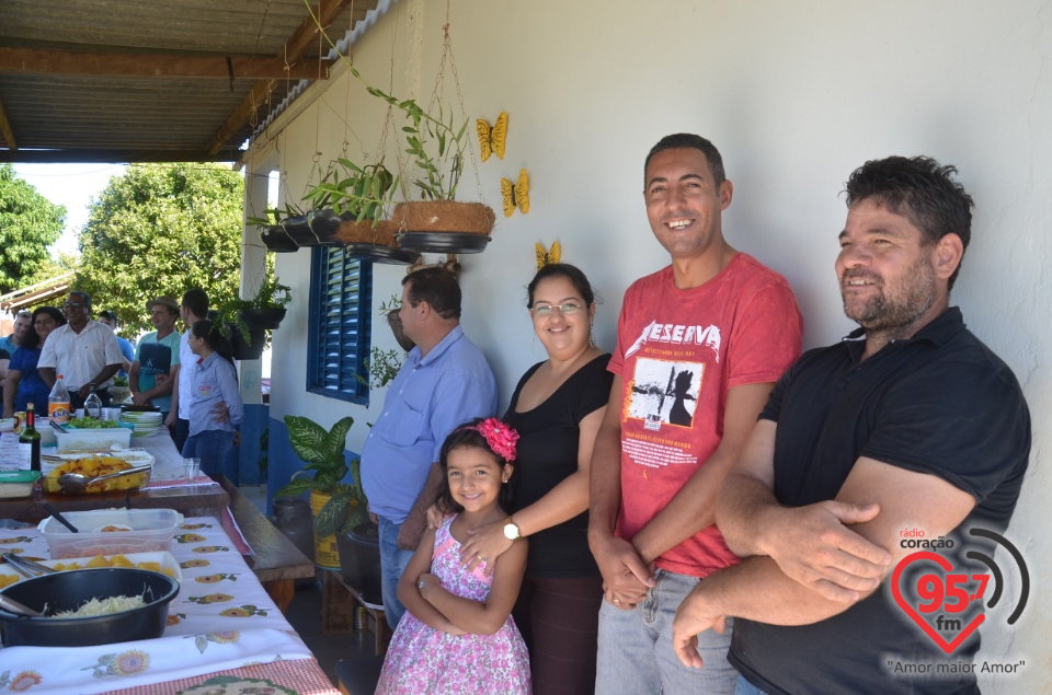 Confraternização e boas vindas aos funcionários e amigos do Sr. Osmar Caires