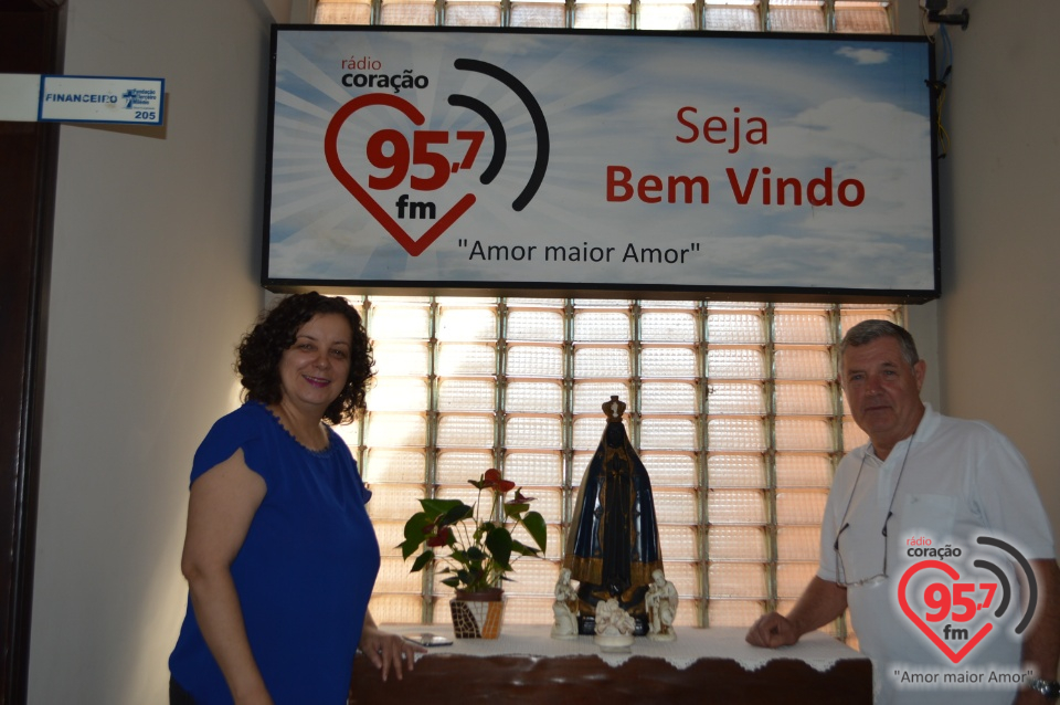 Pe. André Giusette visita Rádio Coração