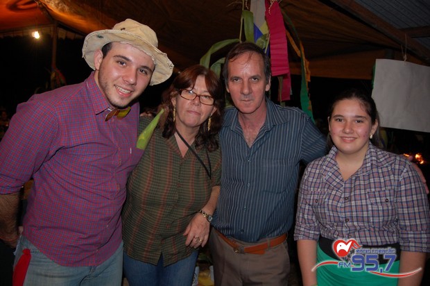 Arraiá do Acampamento Emaús