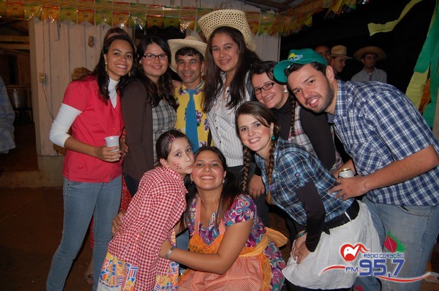Arraiá do Acampamento Emaús