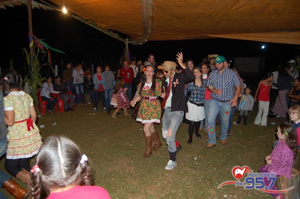 Arraiá do Acampamento Emaús