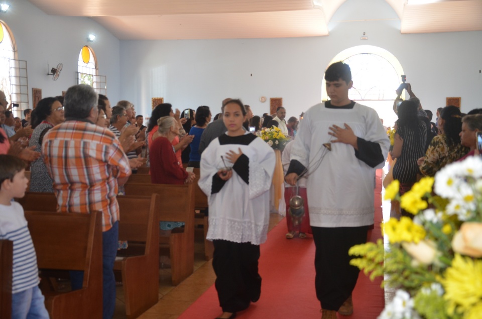 Dom Henrique preside missa em ação de graças a N. Srª do Carmo