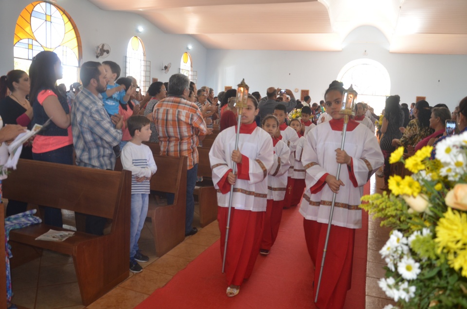 Dom Henrique preside missa em ação de graças a N. Srª do Carmo