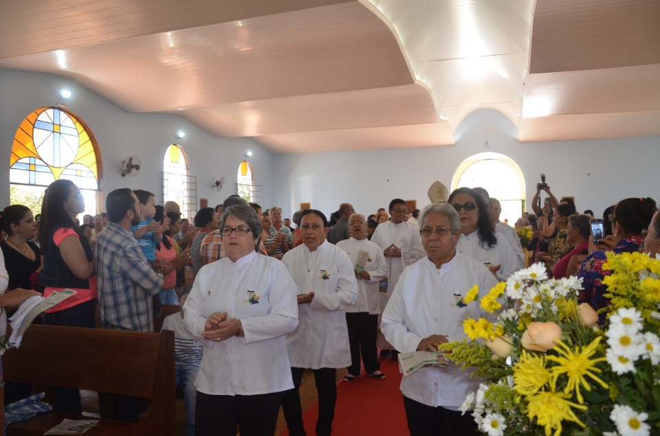 Dom Henrique preside missa em ação de graças a N. Srª do Carmo