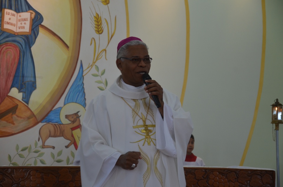 Dom Henrique preside missa em ação de graças a N. Srª do Carmo