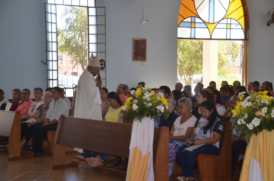 Dom Henrique preside missa em ação de graças a N. Srª do Carmo