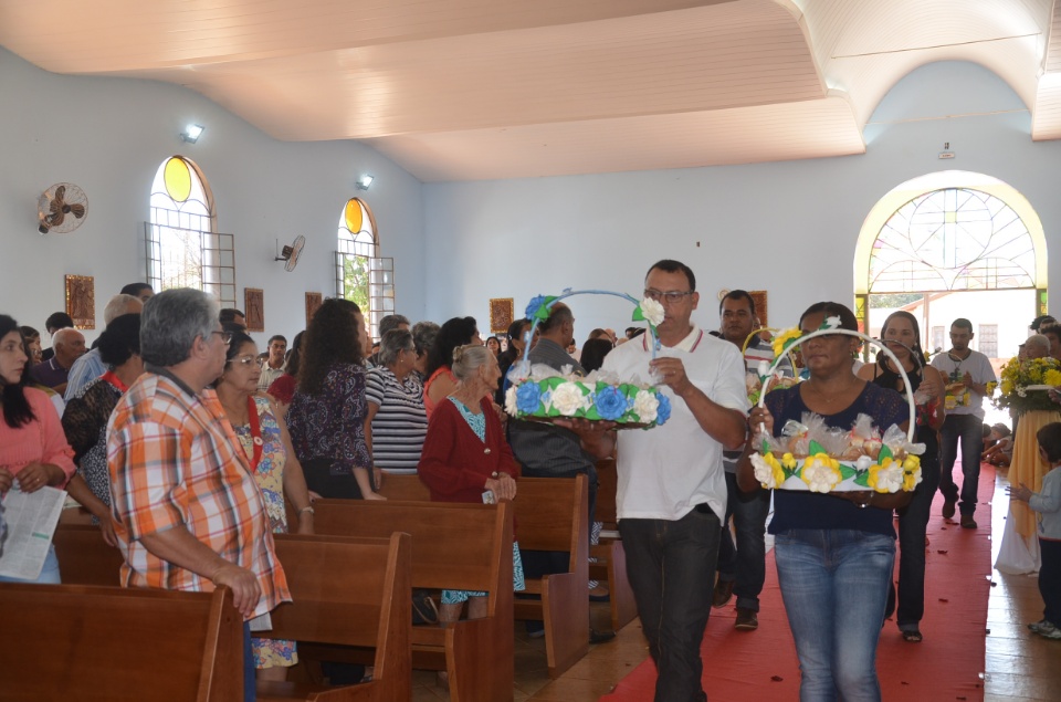 Dom Henrique preside missa em ação de graças a N. Srª do Carmo