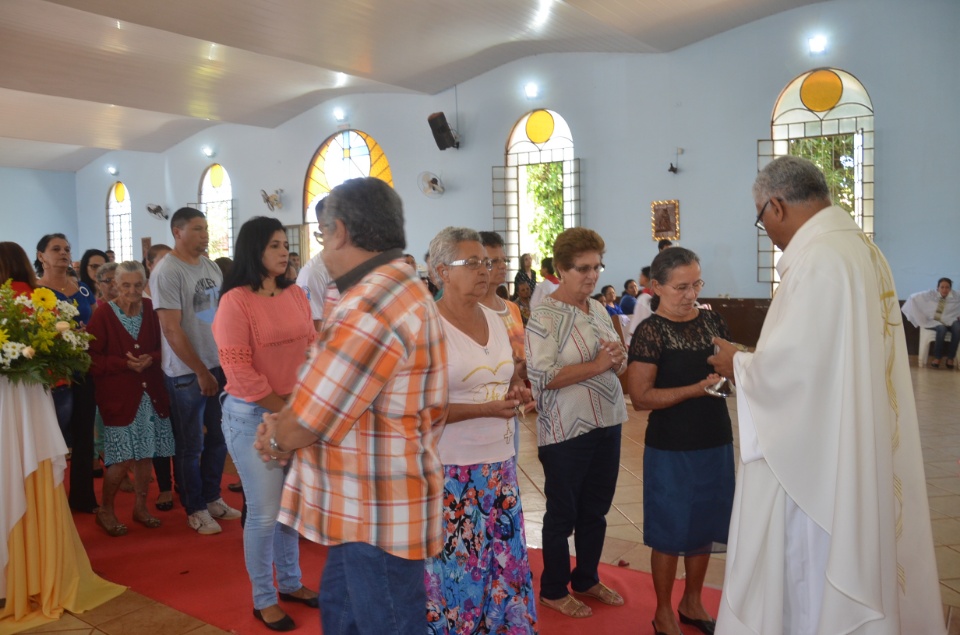 Dom Henrique preside missa em ação de graças a N. Srª do Carmo