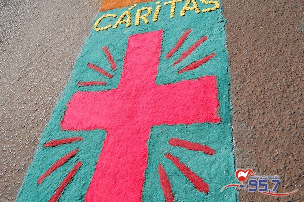 Em Dourados 10 mil católicos celebraram o dia de Corpus Christi