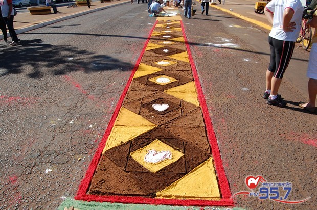 Em Dourados 10 mil católicos celebraram o dia de Corpus Christi