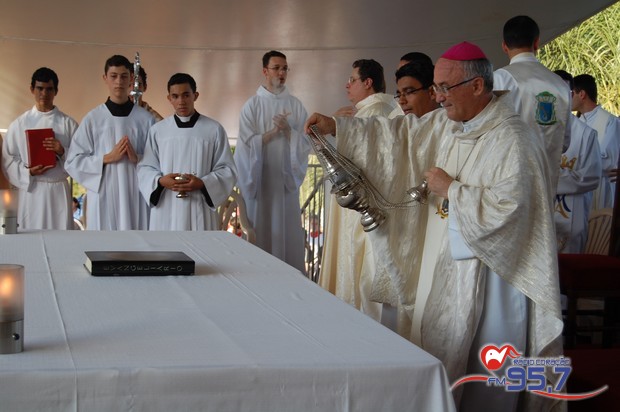 Em Dourados 10 mil católicos celebraram o dia de Corpus Christi