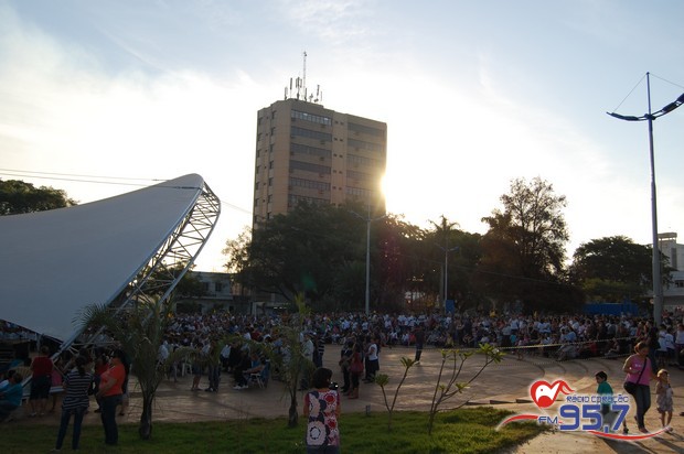 Em Dourados 10 mil católicos celebraram o dia de Corpus Christi